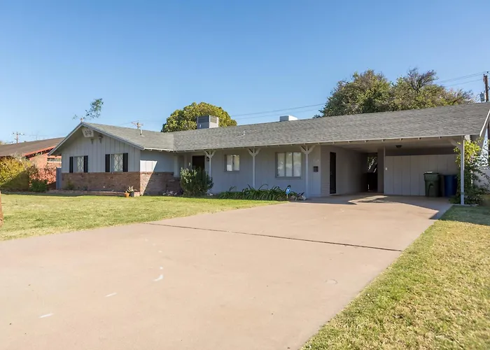 Ranch House With Fireplace Big Yard Near Asu * Tempe